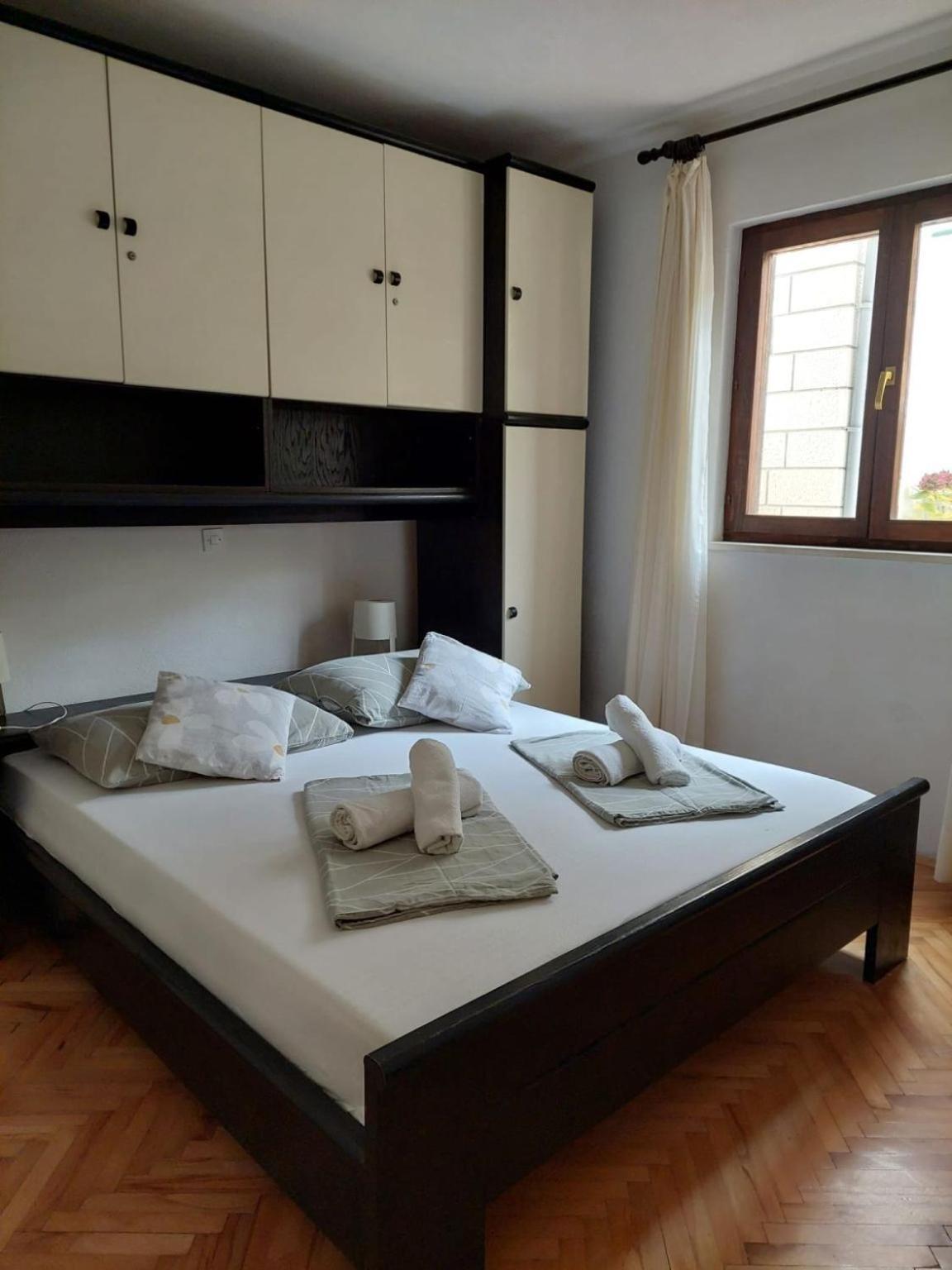 Apartments Pavao Postira Kültér fotó